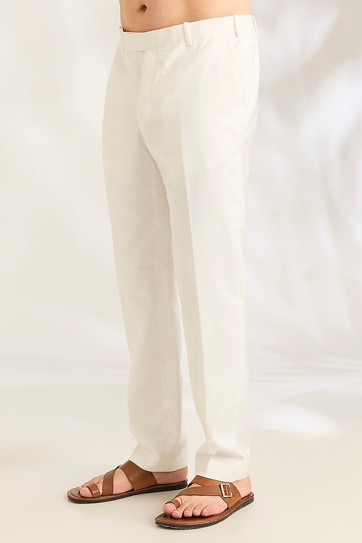 Off-White Silk Kurta Set by ARJAN DUGAL at Pernia's Pop Up Shop