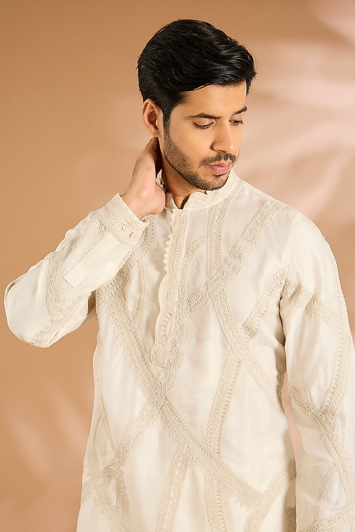 Off-White Silk Kurta Set by ARJAN DUGAL at Pernia's Pop Up Shop