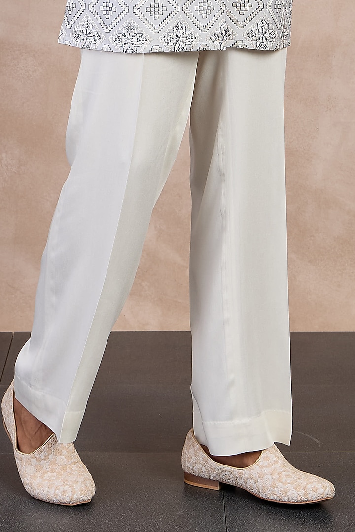 Grey & Ivory Chanderi Silk Printed Kurta Set by ARJAN DUGAL at Pernia's Pop Up Shop
