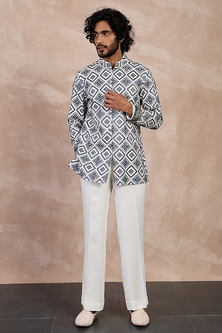 Ivory & Charcoal Chanderi Silk Thread Embroidered Kurta Set by ARJAN DUGAL at Pernia's Pop Up Shop
