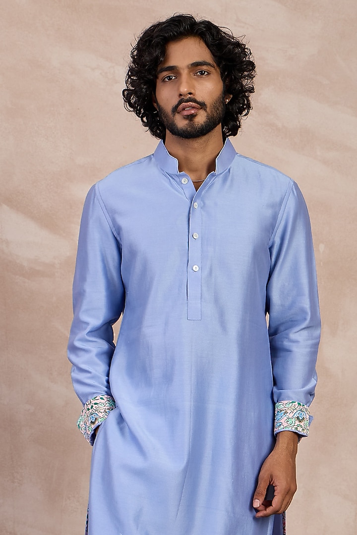 Persian Violet Chanderi Printed Kurta Set by ARJAN DUGAL at Pernia's Pop Up Shop