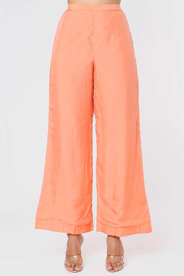 Peach Embroidered Tunic Set by Label Anushree at Pernia's Pop Up Shop