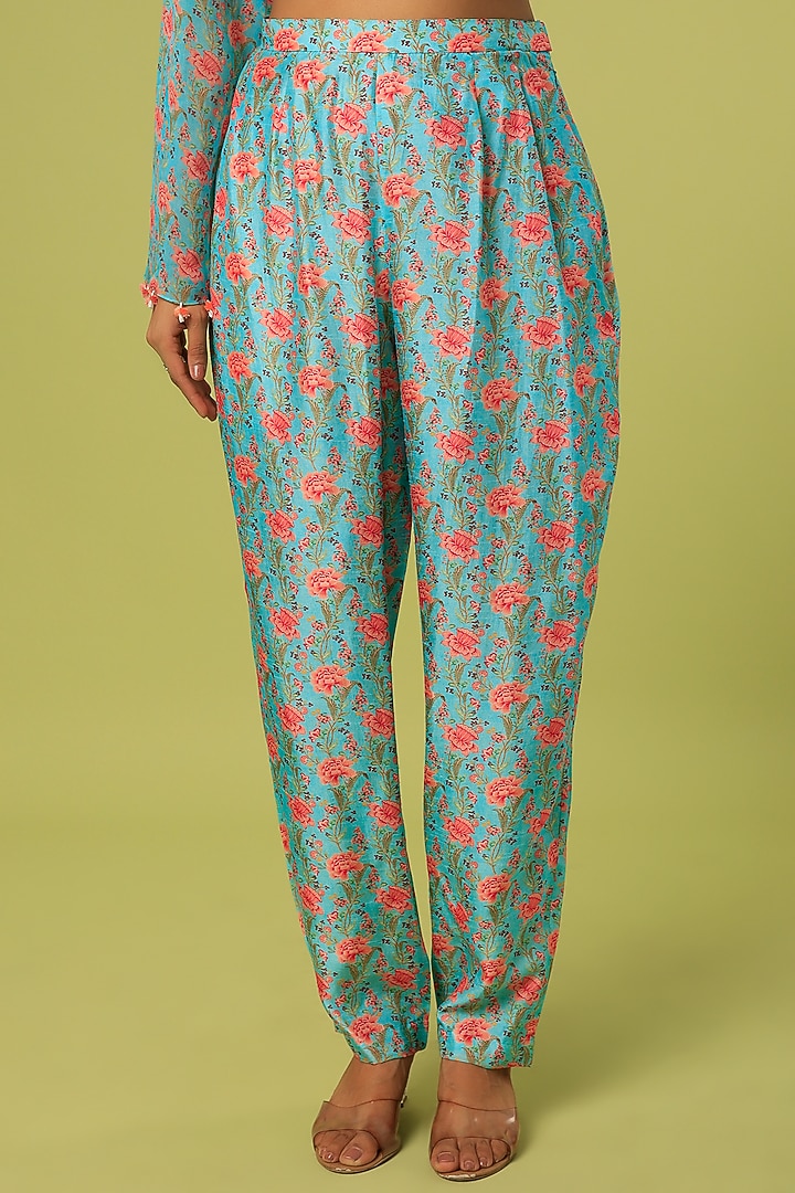 Blue Embroidered Tunic Set by Label Anushree at Pernia's Pop Up Shop