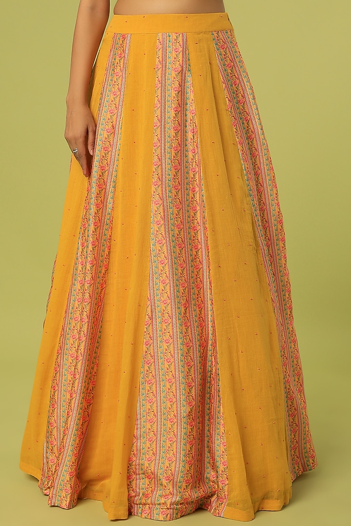 Mustard Printed Skirt Set by Label Anushree at Pernia's Pop Up Shop