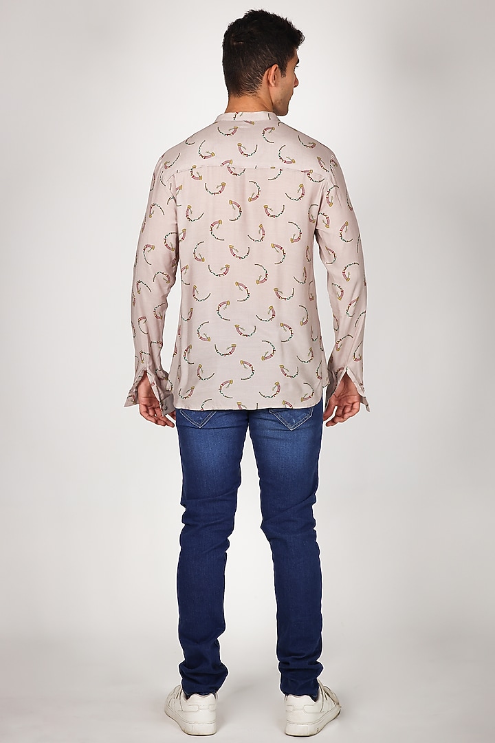 Ivory Satin Printed Pintuck Party Wear Shirt by Arya Giri Men at Pernia's Pop Up Shop