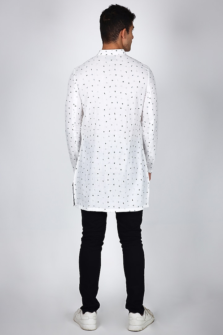 White Linen Hand Embroidered Party Wear Shirt by Arya Giri Men at Pernia's Pop Up Shop