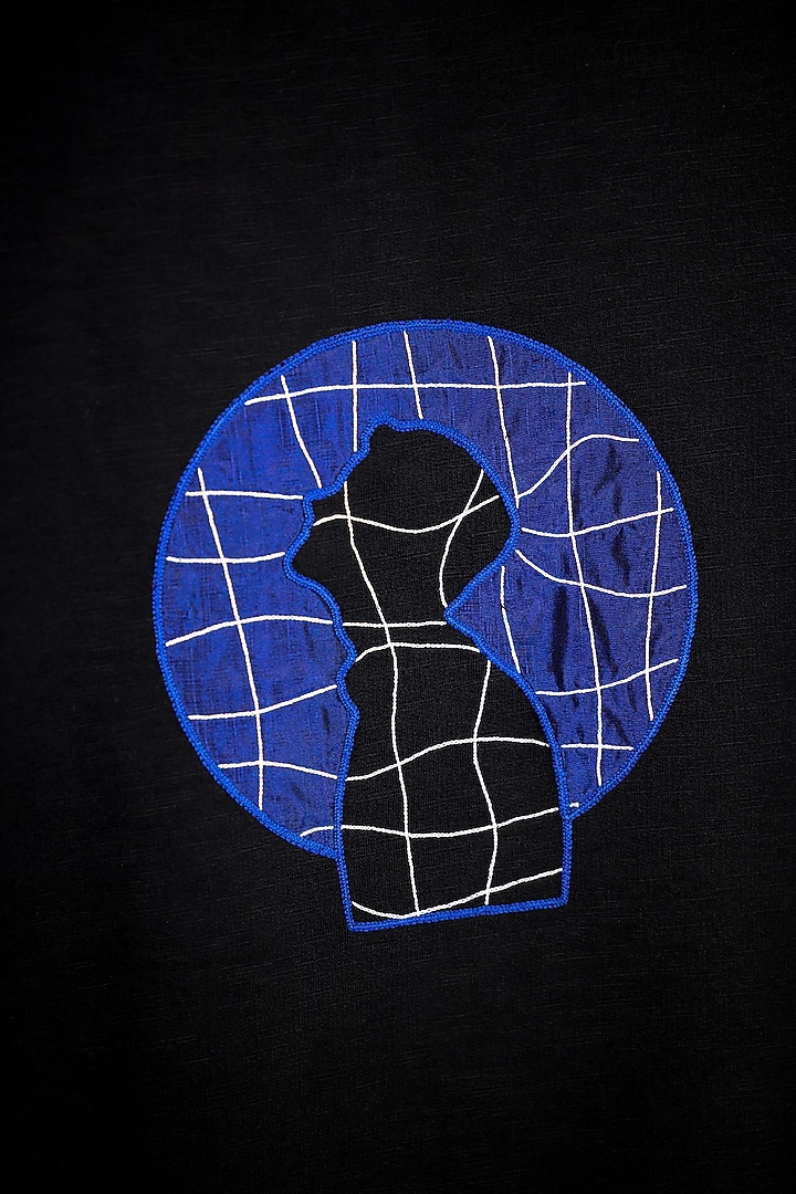 Black Cotton Hand Embroidered T-Shirt by Arya Giri Men at Pernia's Pop Up Shop