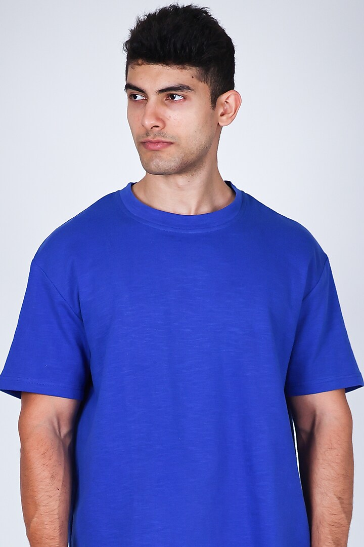Blue Cotton Hand Embroidered T-Shirt by Arya Giri Men at Pernia's Pop Up Shop
