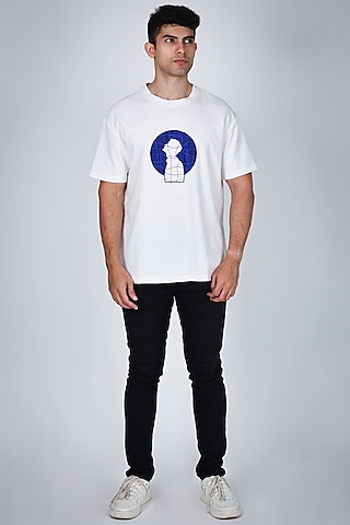 White Cotton Hand Embroidered T-Shirt by Arya Giri Men
