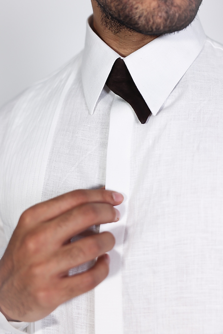 White Poplin Pintuck Party Wear Shirt by Arya Giri Men at Pernia's Pop Up Shop