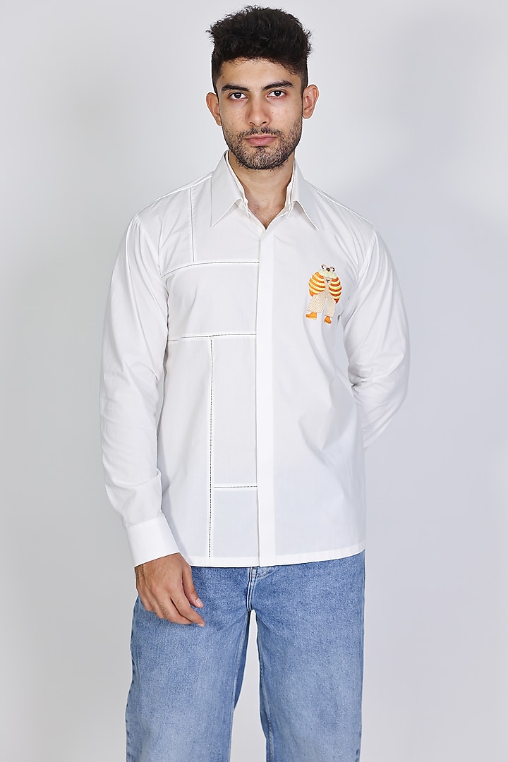 White Poplin Hand Embroidered Party Wear Shirt by Arya Giri Men at Pernia's Pop Up Shop