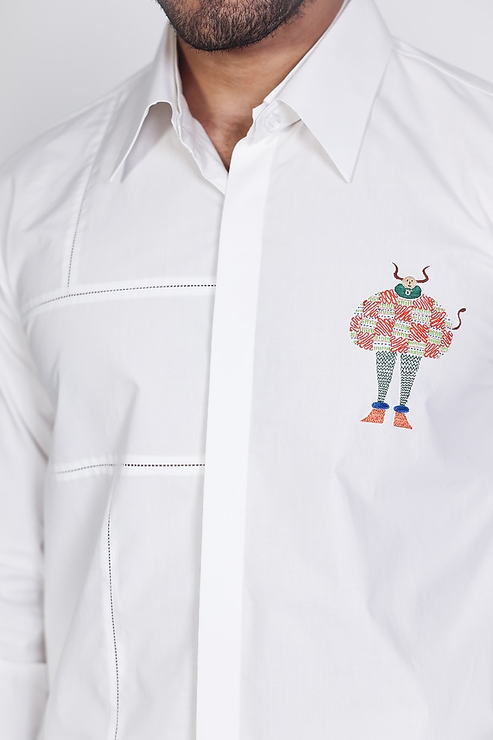 White Poplin Hand Embroidered Party Wear Shirt by Arya Giri Men at Pernia's Pop Up Shop
