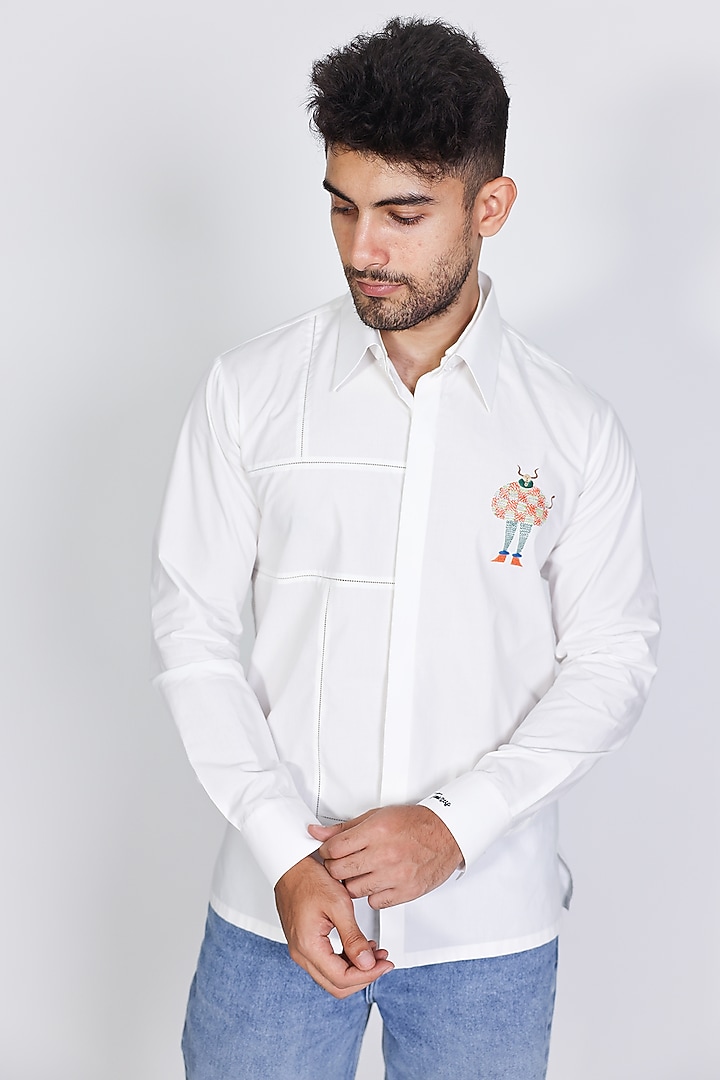 White Poplin Hand Embroidered Party Wear Shirt by Arya Giri Men at Pernia's Pop Up Shop