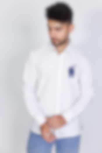 White Poplin Hand Embroidered Party Wear Shirt by Arya Giri Men at Pernia's Pop Up Shop