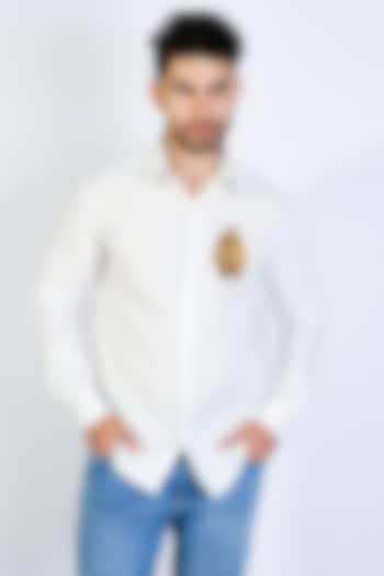 White Poplin Hand Embroidered Party Wear Shirt by Arya Giri Men at Pernia's Pop Up Shop