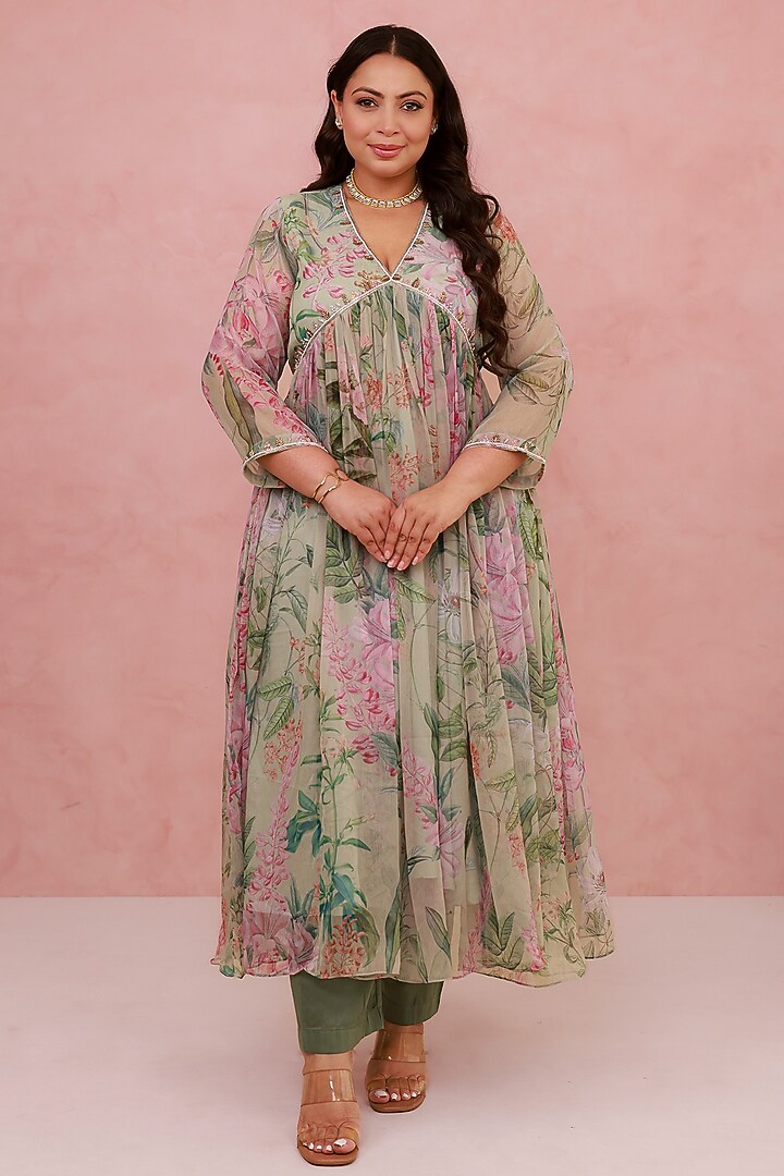 Green Recycled Chiffon Hand Embroidered Kurta Set by AROOP SHOP INDIA at Pernia's Pop Up Shop