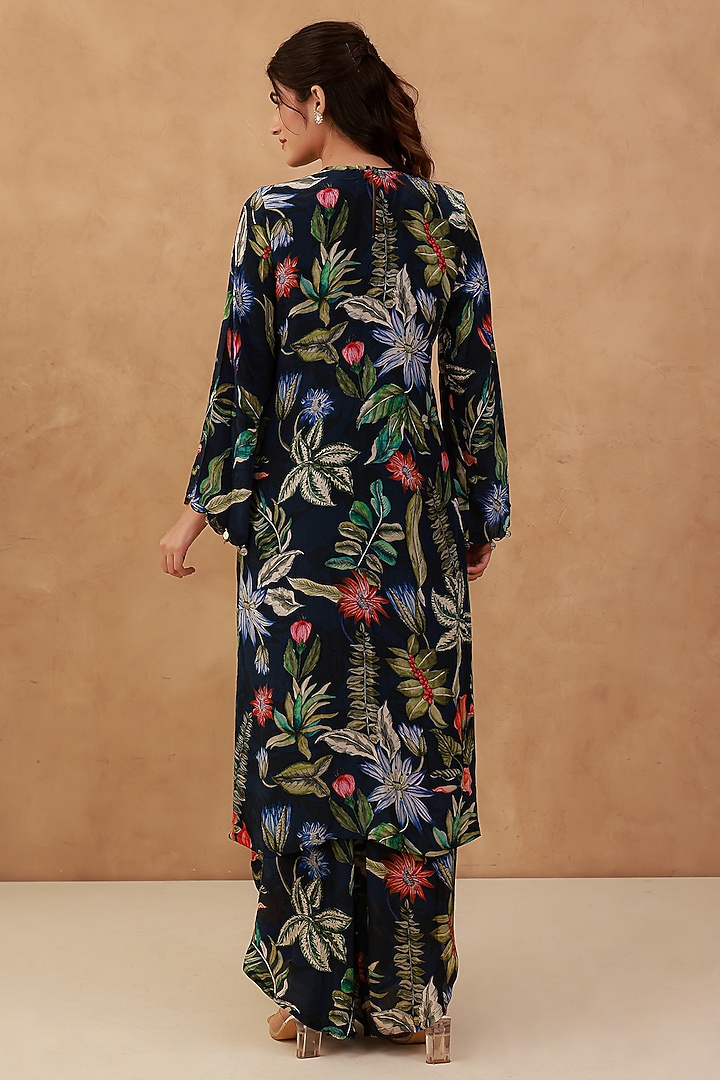 Blue Natural Crepe Kurta Set by AROOP SHOP INDIA at Pernia's Pop Up Shop
