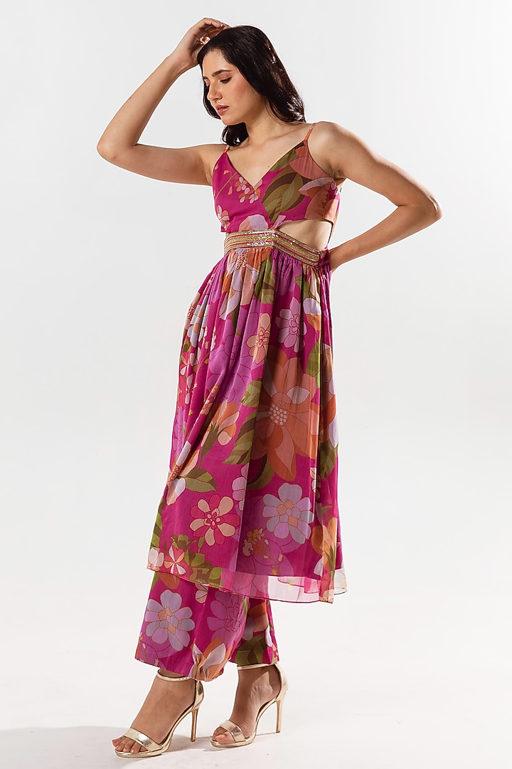 Magenta Recycled Chiffon Printed Cut-Out Kurta Set by AROOP SHOP INDIA at Pernia's Pop Up Shop