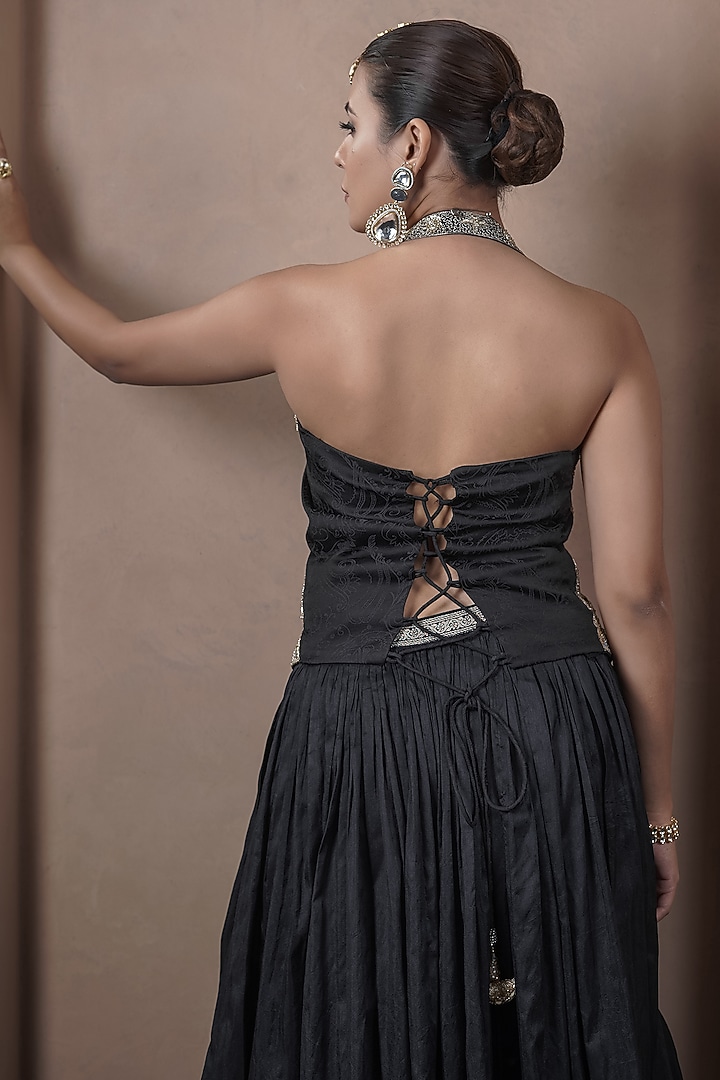Black Jacquard Weave Gathered Wedding Lehenga Set by ARJE India at Pernia's Pop Up Shop