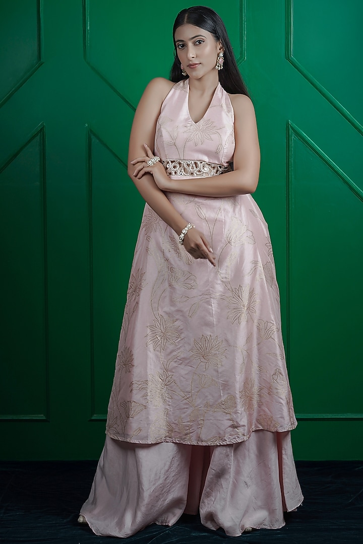 Baby Pink Hand Woven Kasab Silk Kurta Set by ARJE India at Pernia's Pop Up Shop