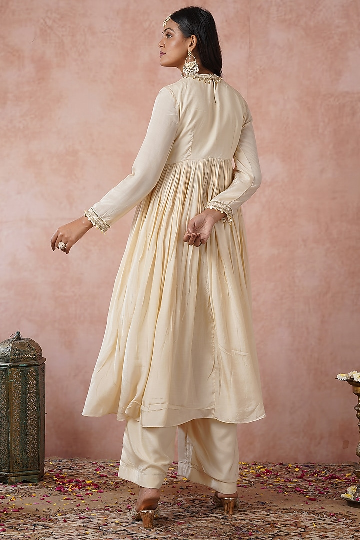 Off-White Cotton Silk Gathered Party Wear Anarkali Set by ARJE India at Pernia's Pop Up Shop