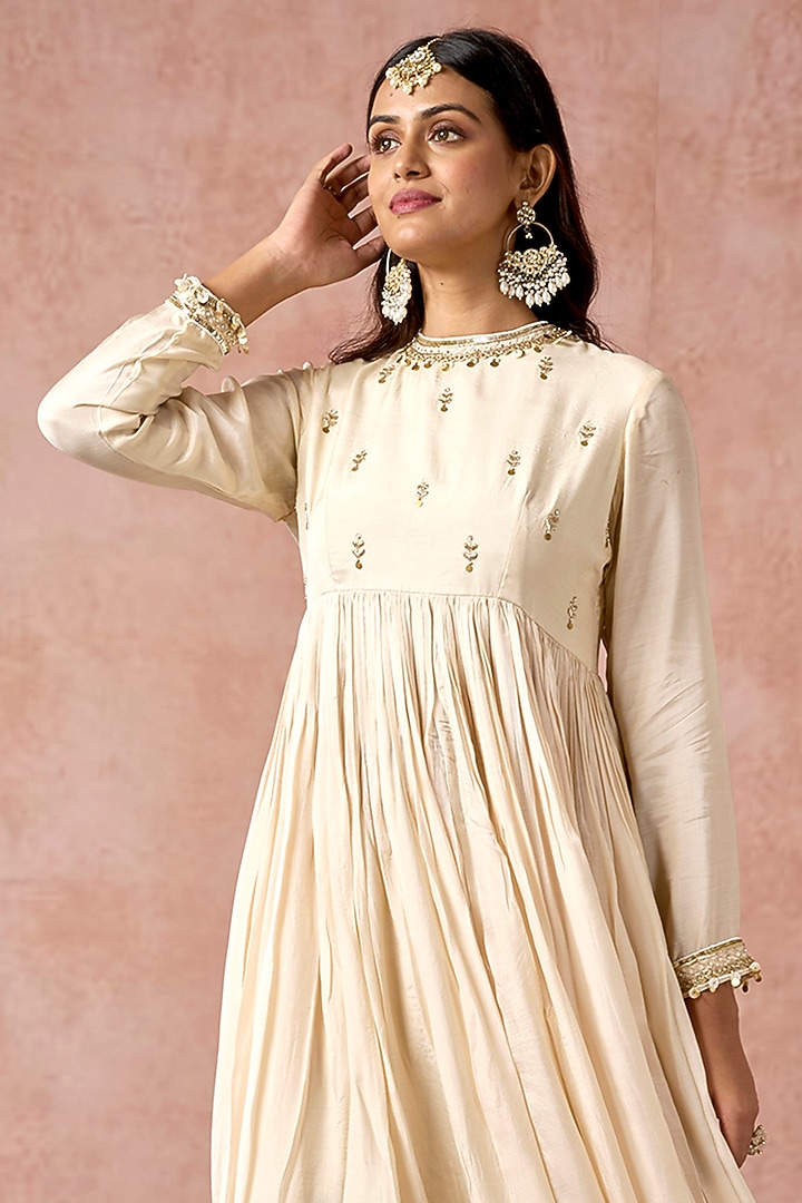 Off-White Cotton Silk Gathered Party Wear Anarkali Set by ARJE India at Pernia's Pop Up Shop