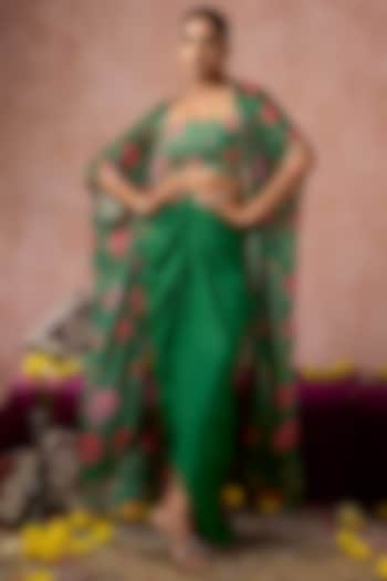 Green Cotton Silk Floral Printed Cape Set by ARJE India at Pernia's Pop Up Shop
