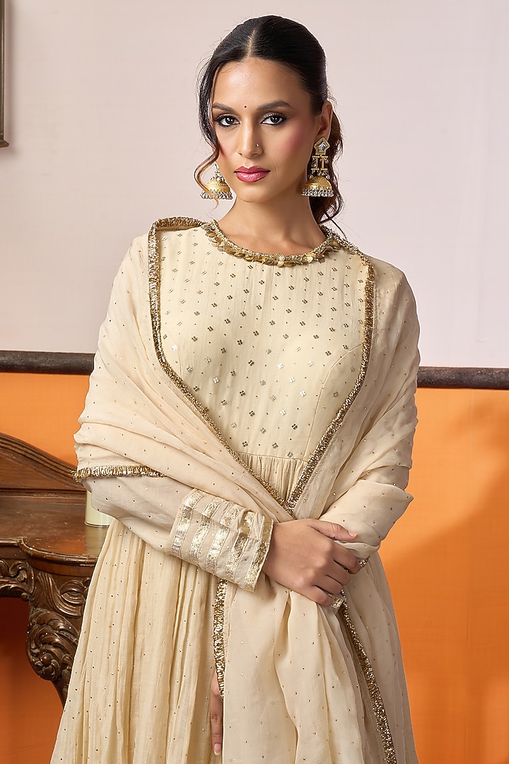 Beige Chanderi Silk Mukaish Work Party Wear Anarkali Set by ARJE India at Pernia's Pop Up Shop