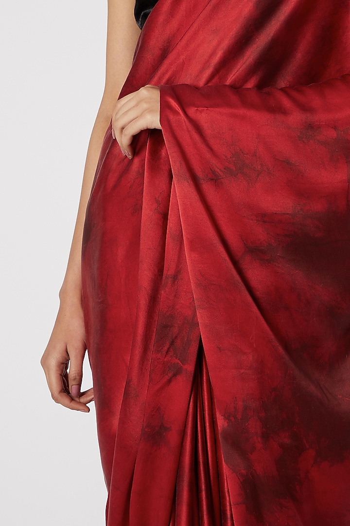 Red Tie-Dye Silk Party Wear Saree by Aroka at Pernia's Pop Up Shop