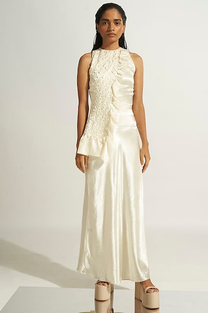 Off-White Vegan Mashru Top by Aroka at Pernia's Pop Up Shop