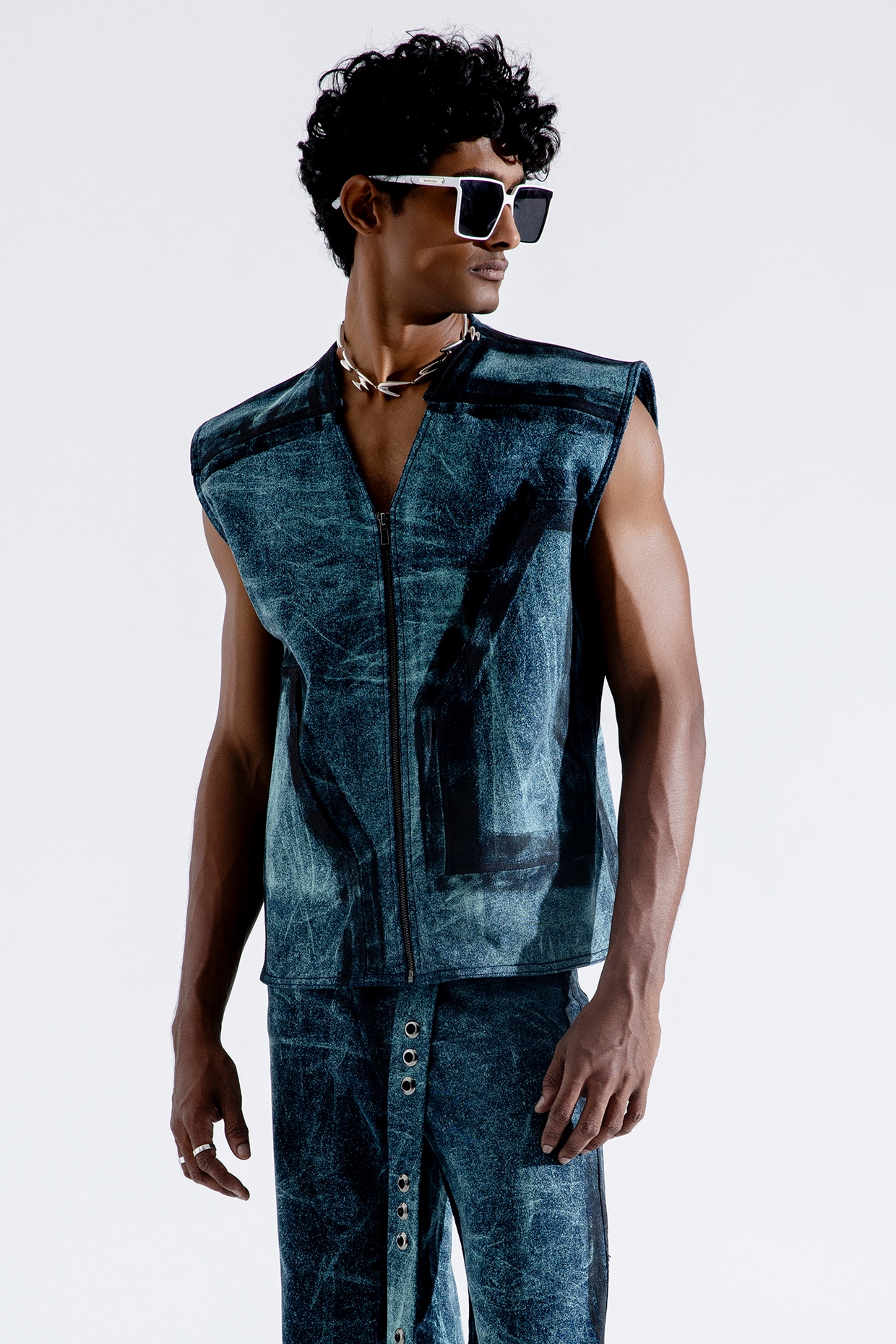 Dark blue clearance waistcoat