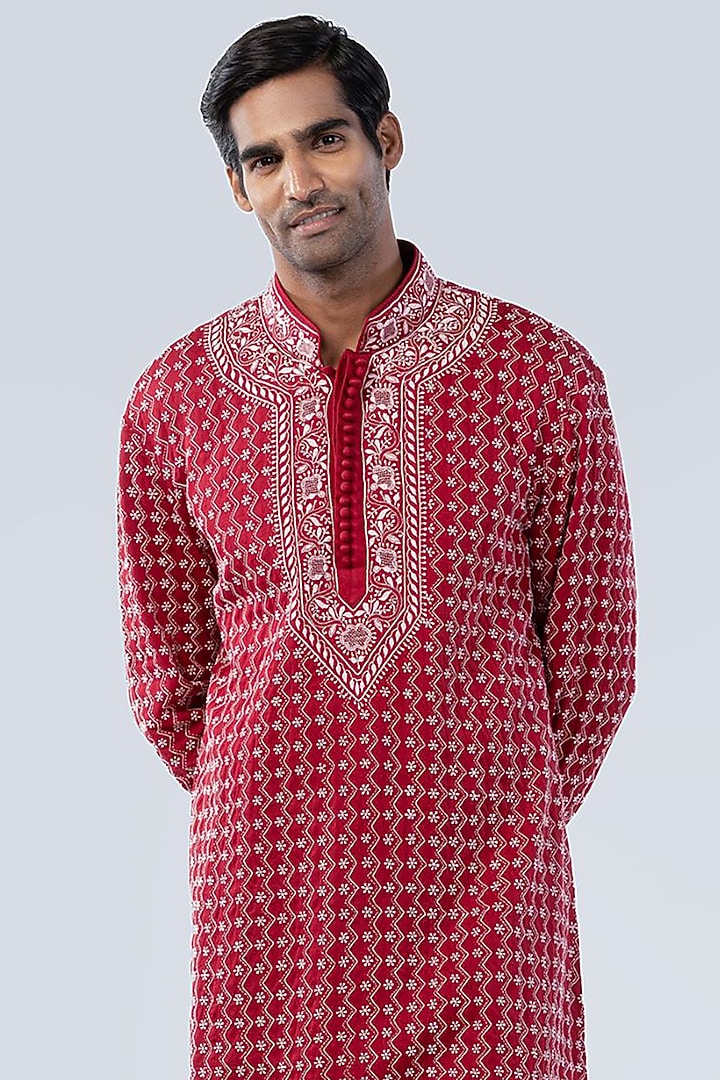 Maroon Silk Chikankari Kurta by Arjuun Kilachand at Pernia's Pop Up Shop