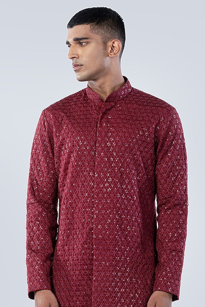 Maroon Georgette Thread Work Kurta by Arjuun Kilachand at Pernia's Pop Up Shop