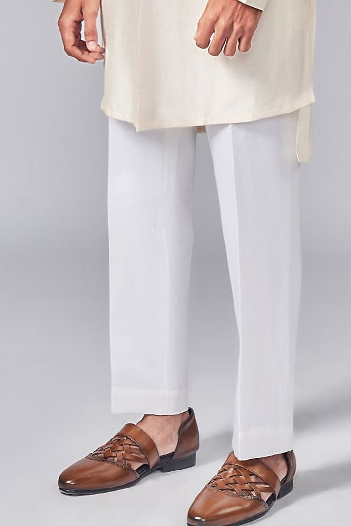 Beige Silk Printed Kurta Set by Arjuun Kilachand at Pernia's Pop Up Shop