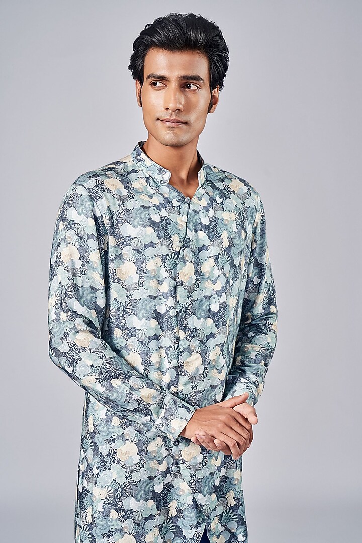 Navy Blue Silk Printed Asymmetric Kurta Set by Arjuun Kilachand at Pernia's Pop Up Shop