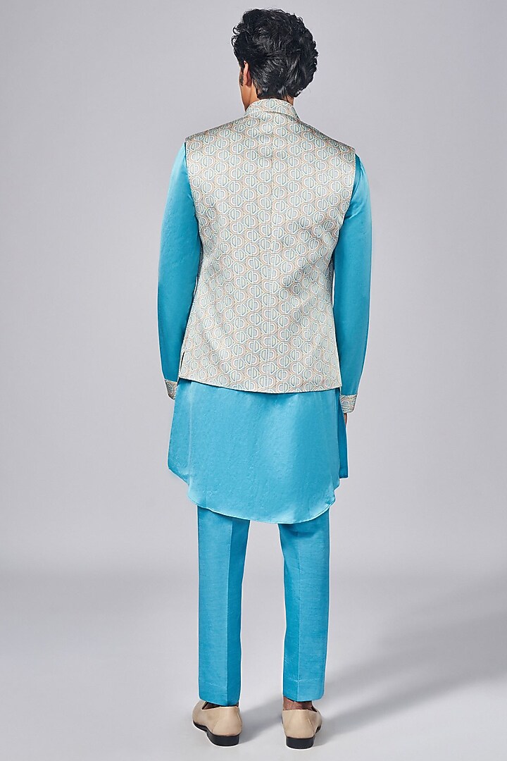 Silver Silk Printed Wedding Indowestern Jacket Set by Arjuun Kilachand at Pernia's Pop Up Shop