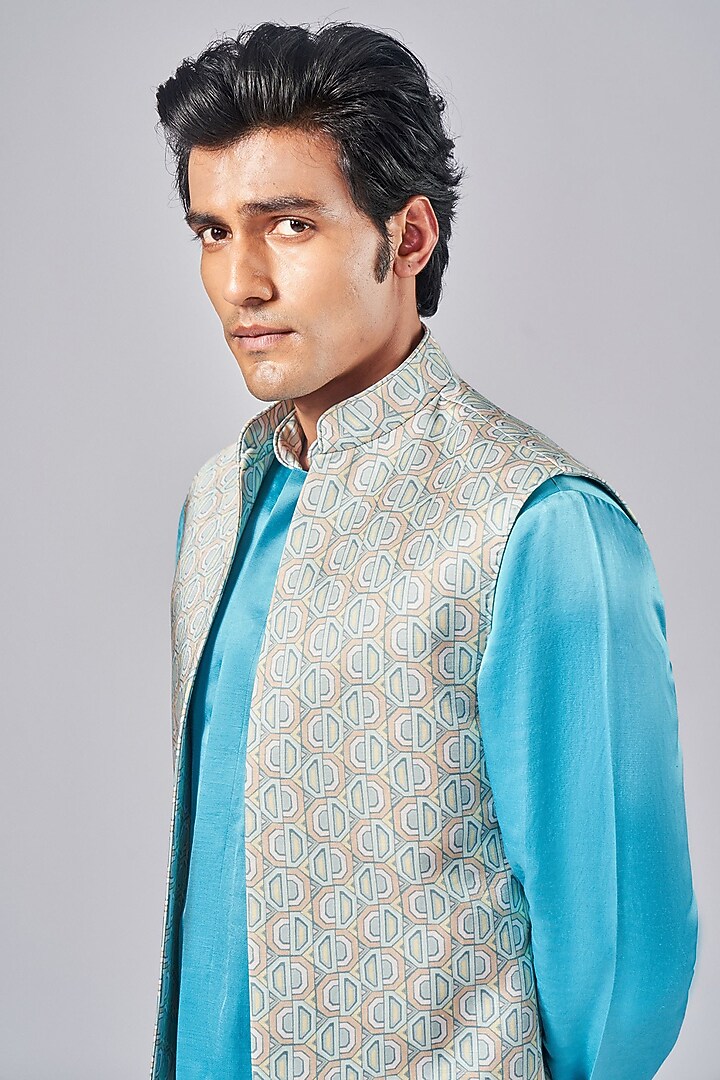 Silver Silk Printed Wedding Indowestern Jacket Set by Arjuun Kilachand at Pernia's Pop Up Shop
