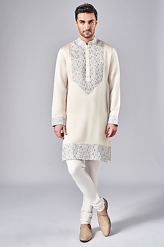 Champagne Silk Thread Embroidered Kurta Set by Arjuun Kilachand