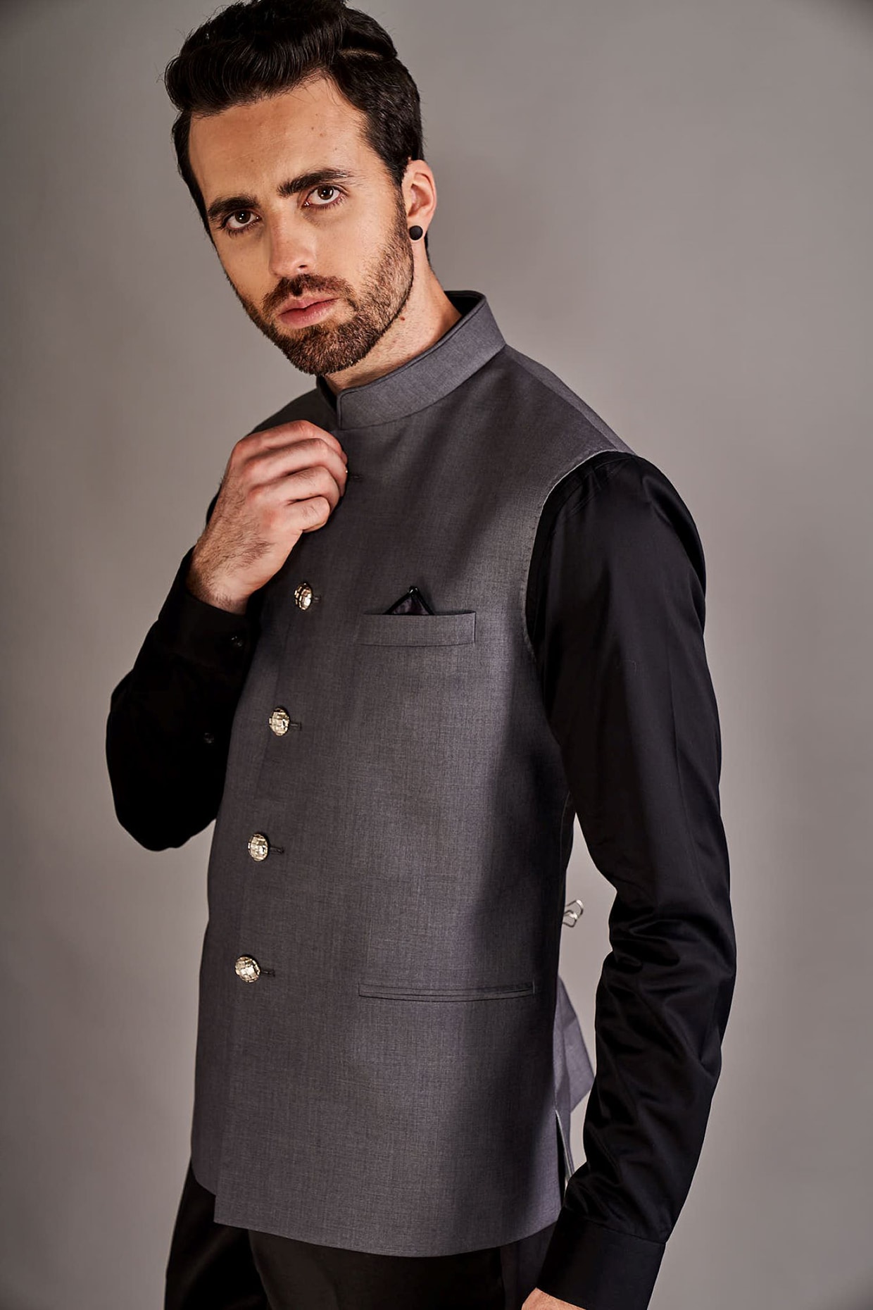 Arjuun Kilachand Light Grey Wool Bundi Jacket Set