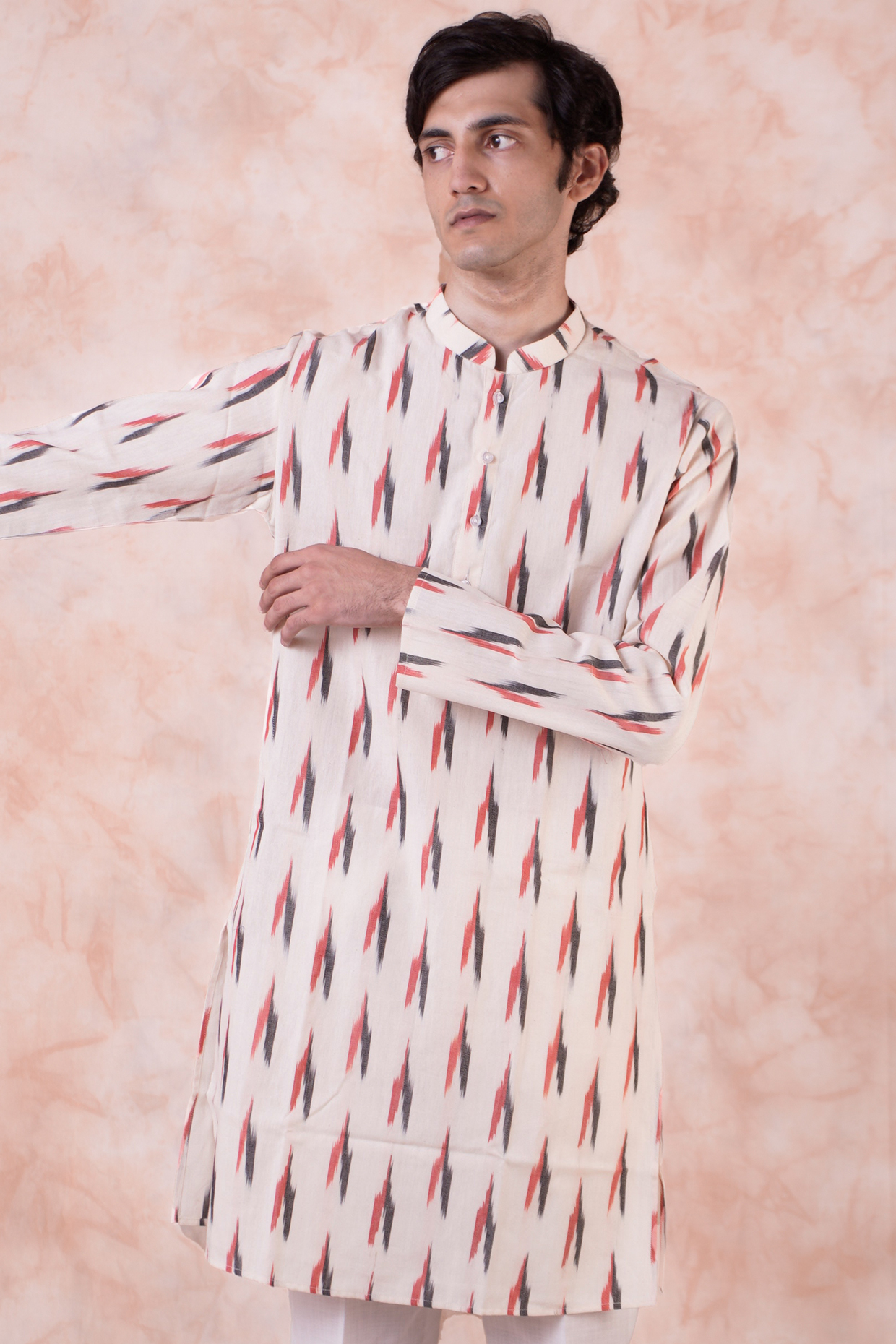 Off-White Ikat Printed Kurta by Armen & Co