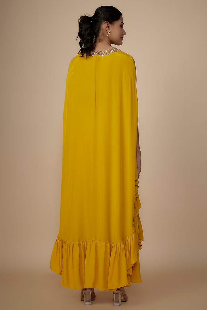 Yellow Crepe Silk Embroidered Cape Set by Arpita Mehta at Pernia's Pop Up Shop