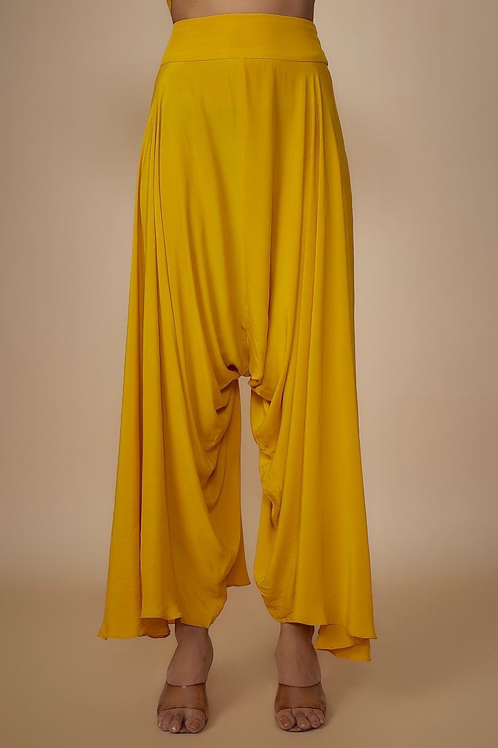 Yellow Crepe Silk Embroidered Cape Set by Arpita Mehta at Pernia's Pop Up Shop