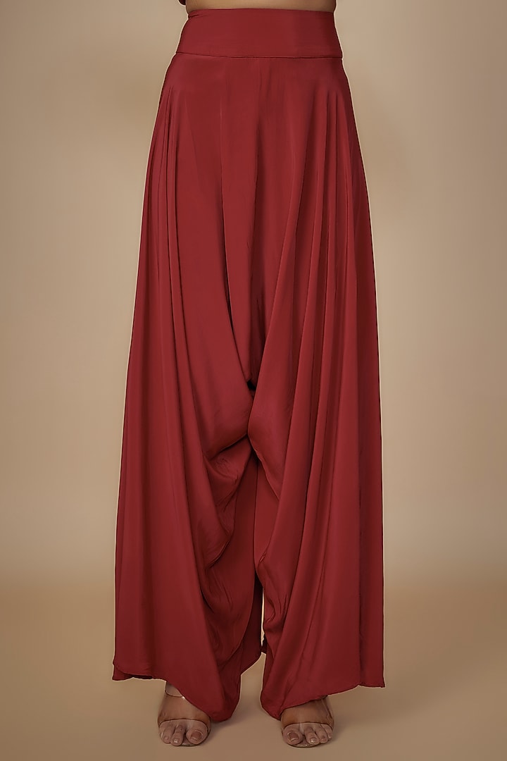Red Crepe Silk Embroidered Cape Set by Arpita Mehta at Pernia's Pop Up Shop