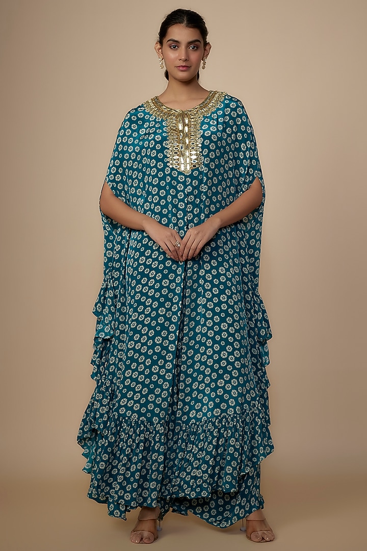 Teal Crepe Silk Embroidered Cape Set by Arpita Mehta at Pernia's Pop Up Shop