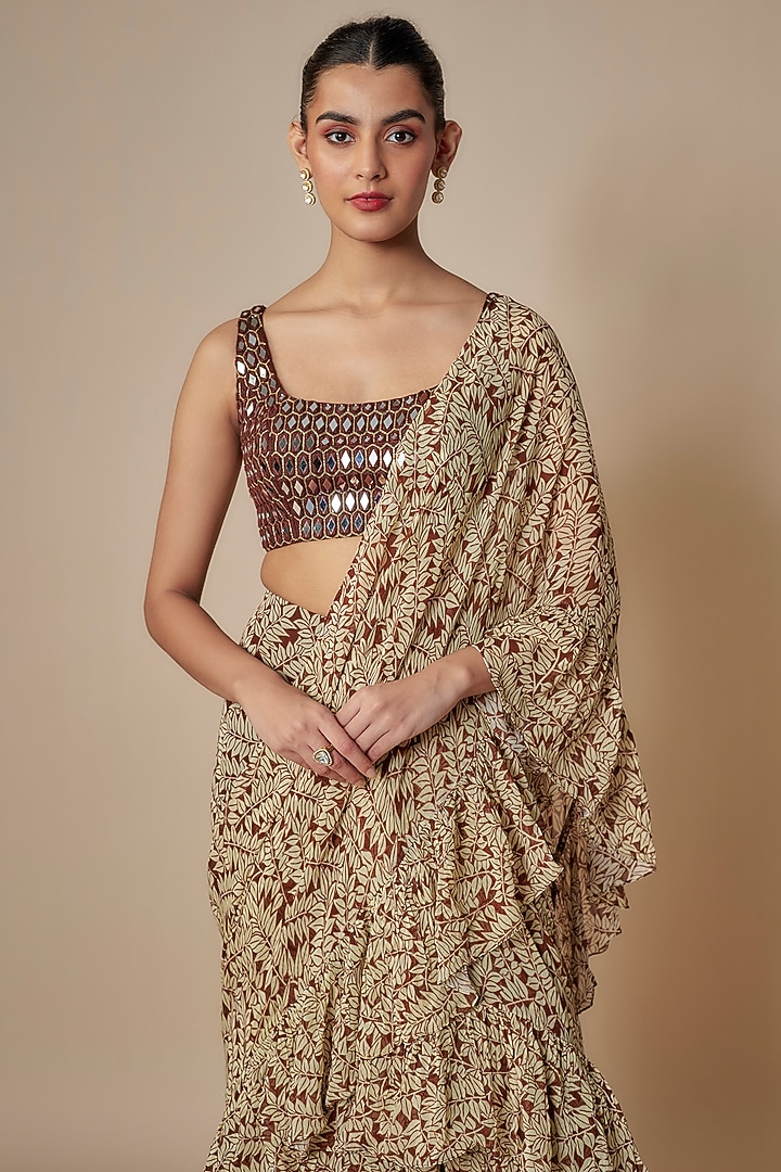 Brown Georgette Fire Printed Ruffled Reception Saree Set by Arpita Mehta at Pernia's Pop Up Shop