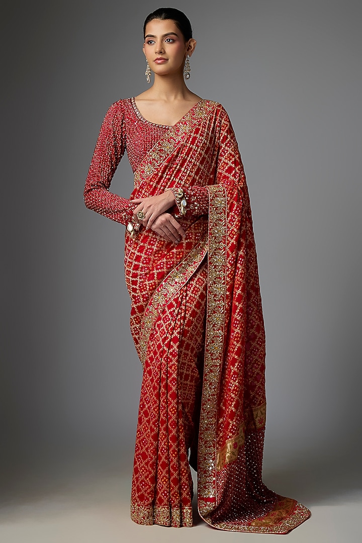 Red Bandhani Hand Embroidered Bridal Saree Set by Arpita Mehta at Pernia's Pop Up Shop