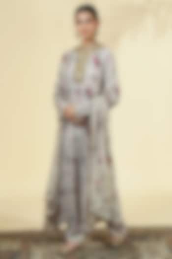 Grey Crepe Silk Rose Printed Kurta Set by Arpita Mehta at Pernia's Pop Up Shop