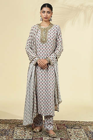 Grey Crepe Silk Rose Printed & Embroidered Kurta Set by Arpita Mehta