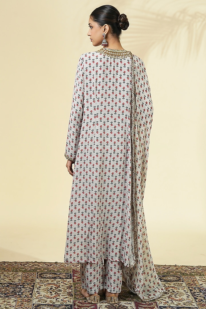 Grey Crepe Silk Rose Printed & Embroidered Kurta Set by Arpita Mehta at Pernia's Pop Up Shop