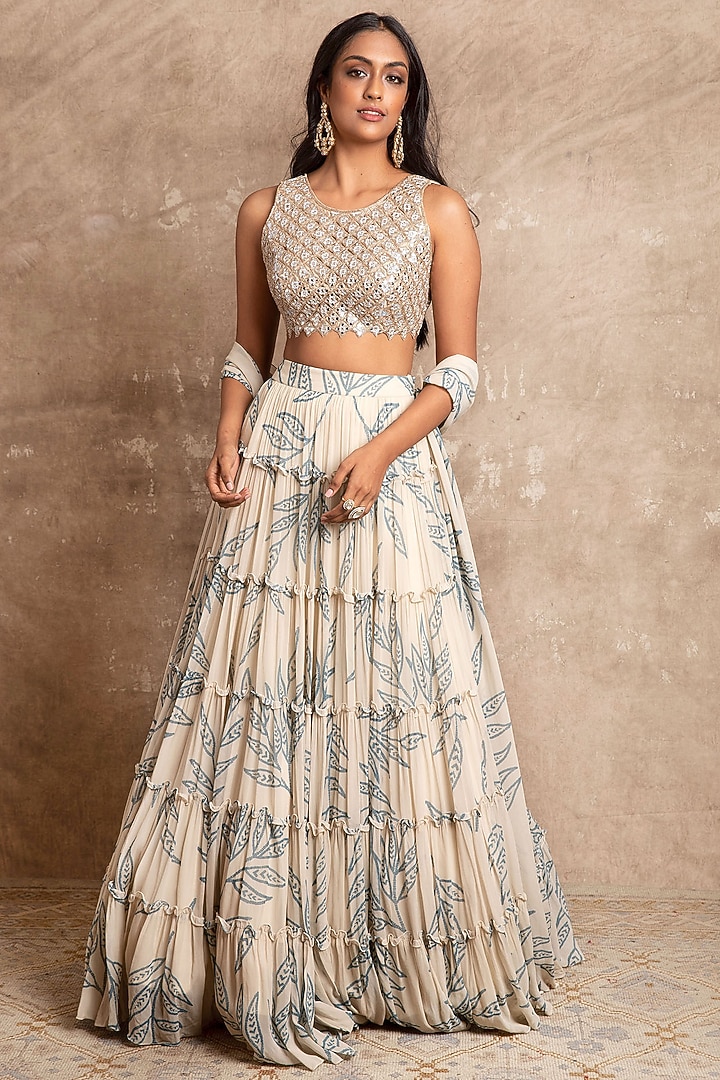 Off-White Printed Skirt Set by Arpita Mehta at Pernia's Pop Up Shop